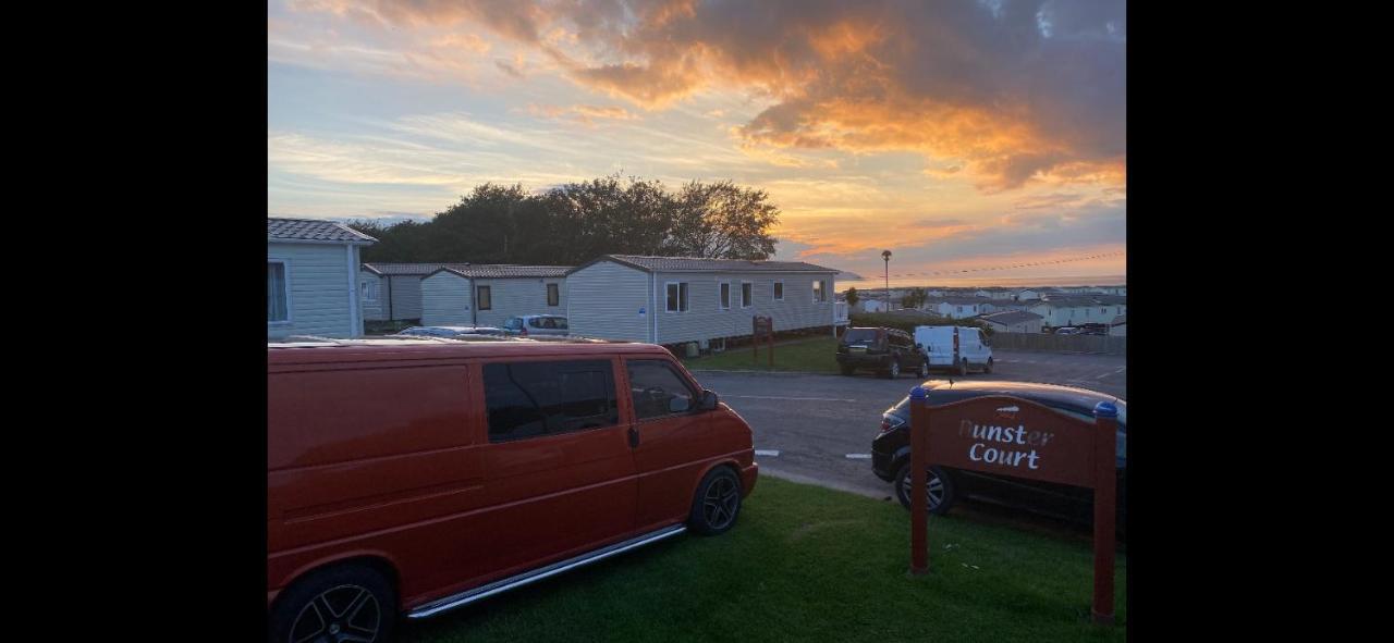 3 Bed Presitage Caravan Doniford Bay Village de vacances *