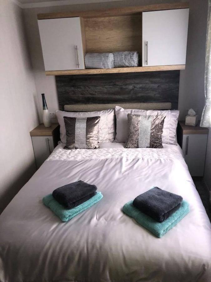 3 Bed Presitage Caravan Doniford Bay Holiday park